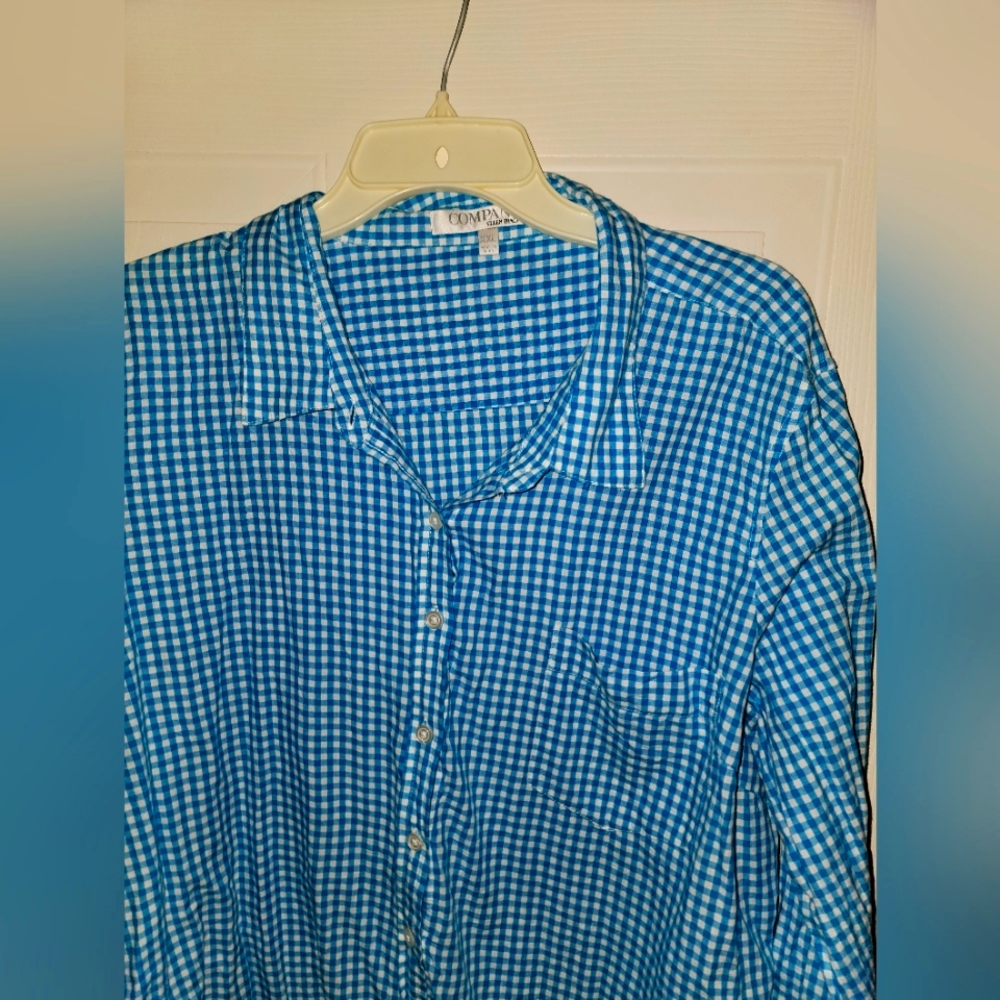 XXL Women's button down plaid shirt